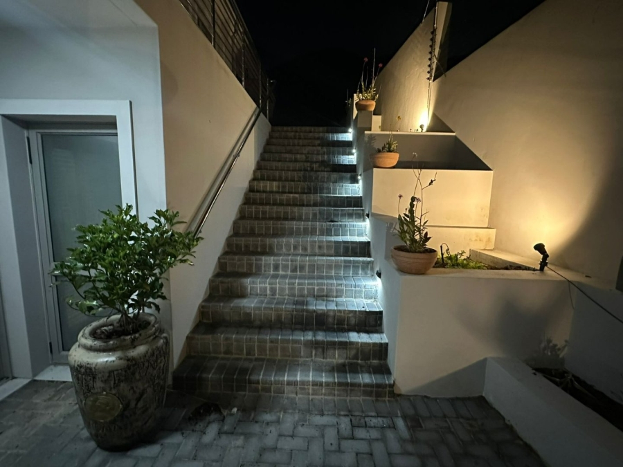 4 Bedroom Property for Sale in Onrus Western Cape